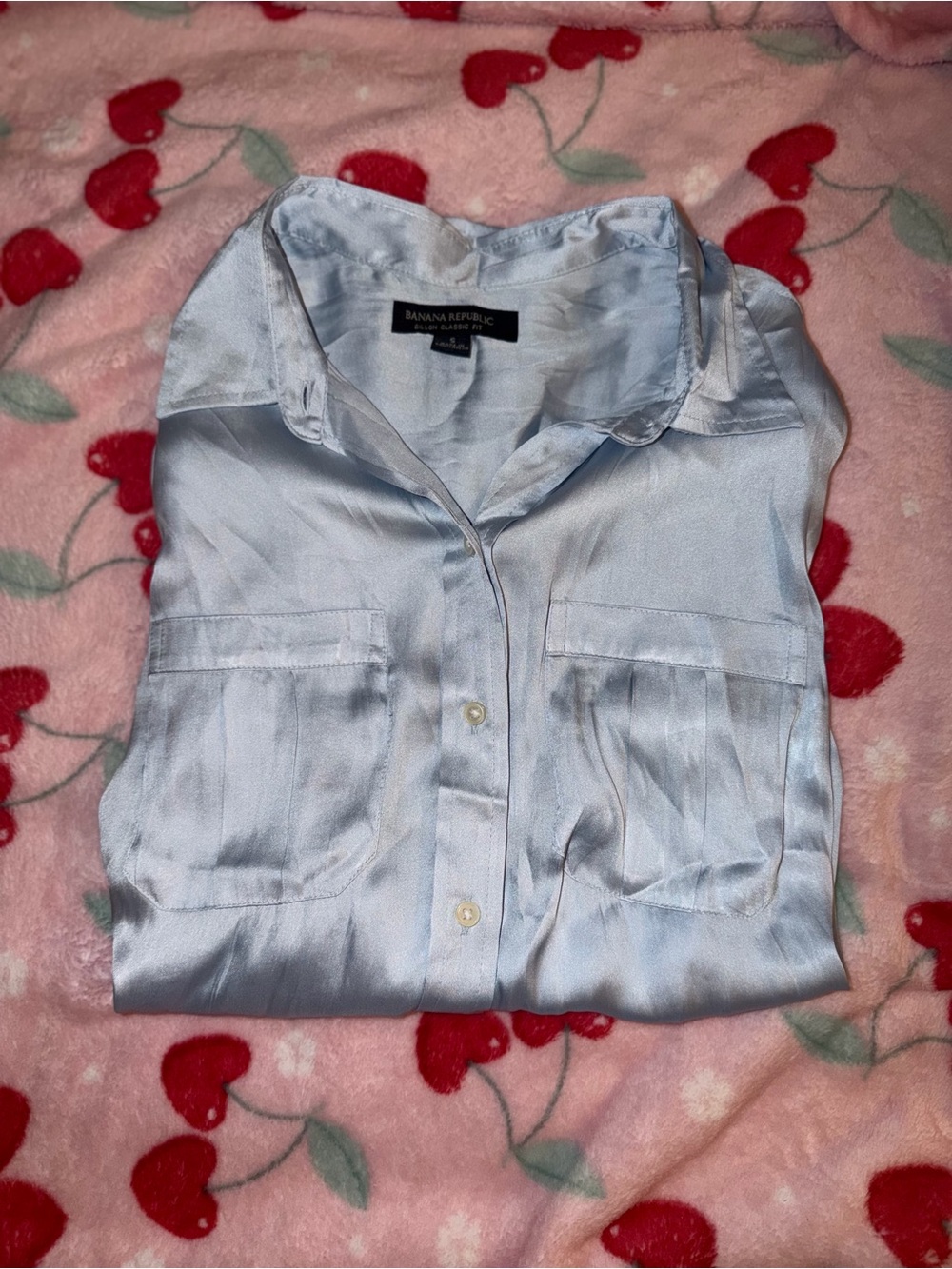 Banana Republic Size Small Dillon Classic Fit Button Shirt Satiny light blue